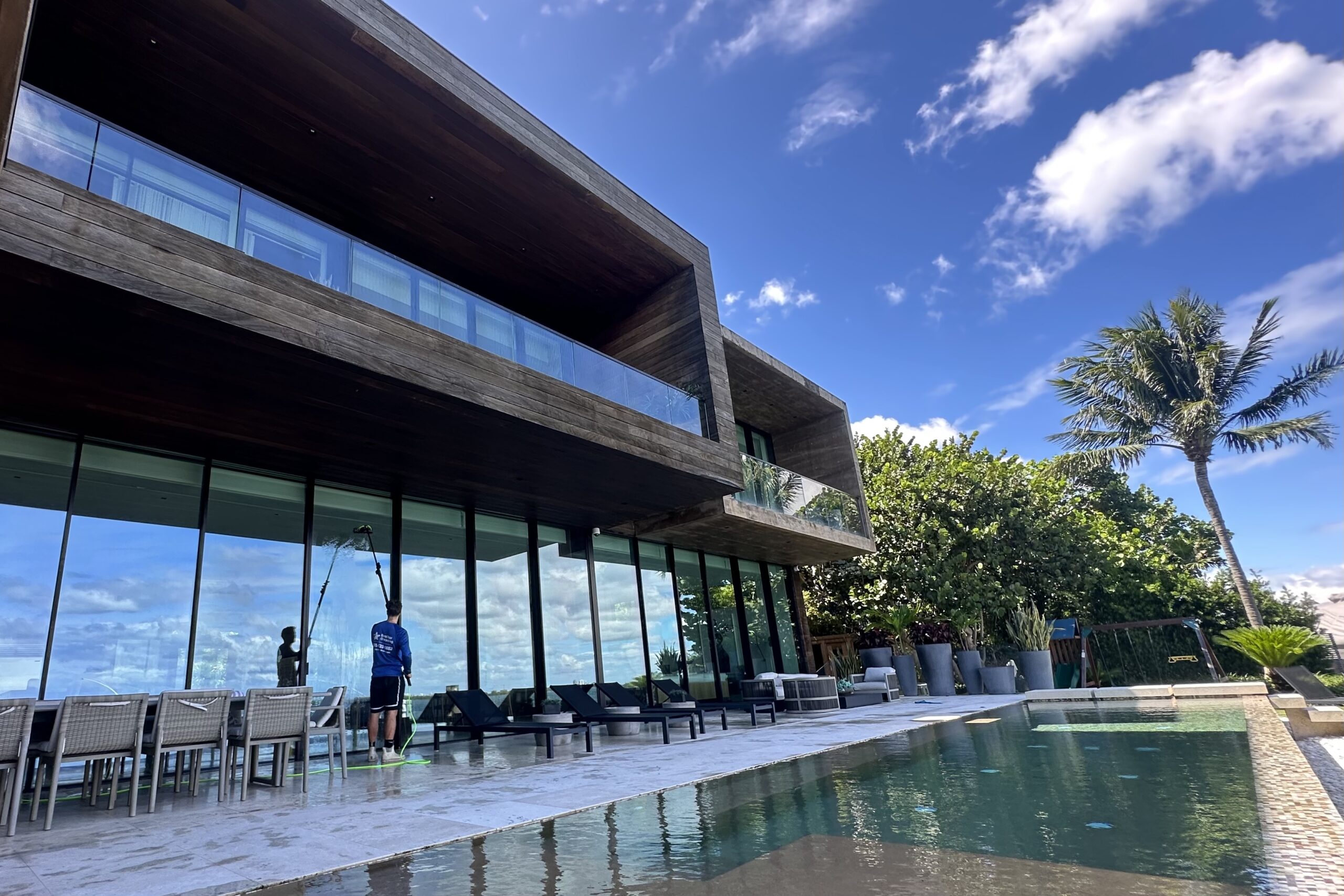 Florida professional cleaning company